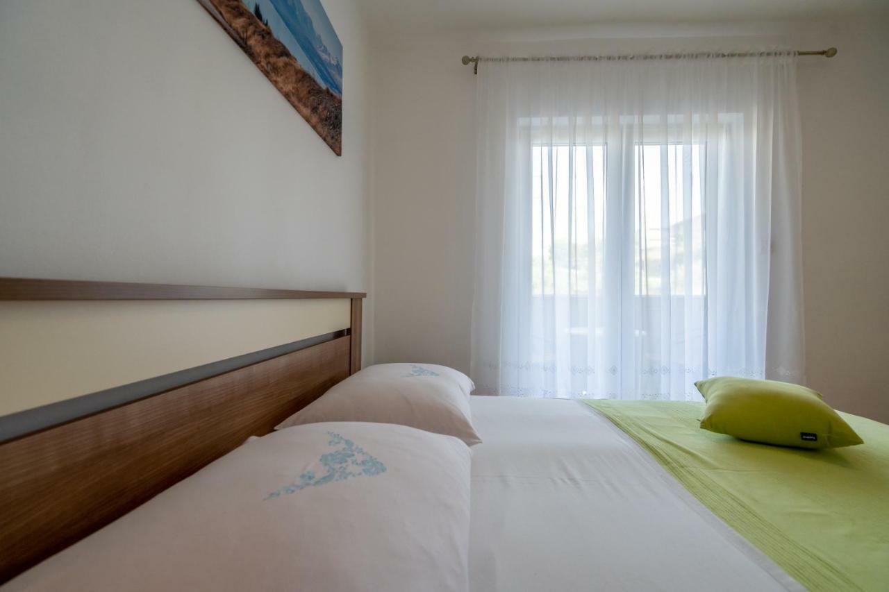 Apartment Matija Подстрана Екстериор снимка