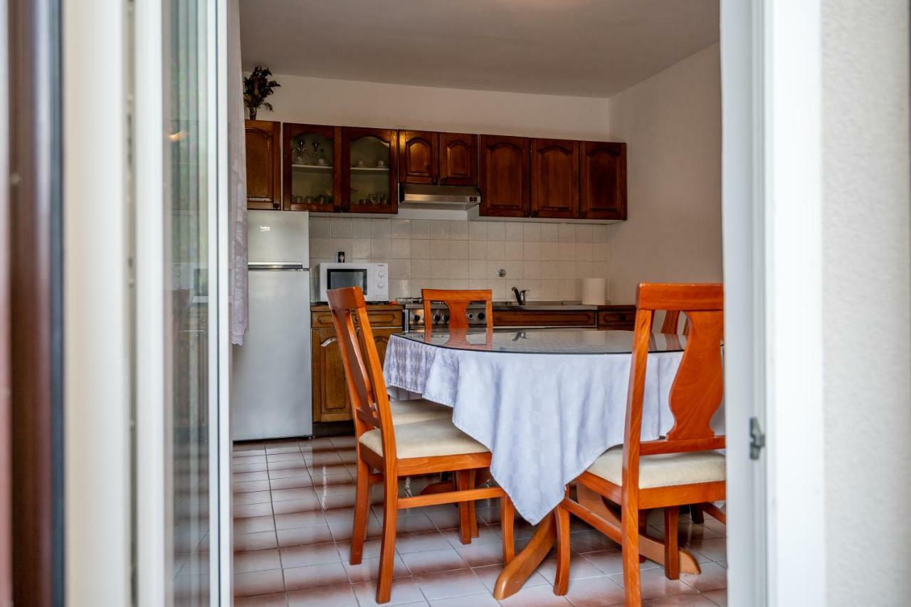 Apartment Matija Подстрана Екстериор снимка