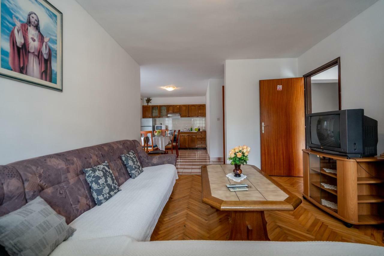 Apartment Matija Подстрана Екстериор снимка