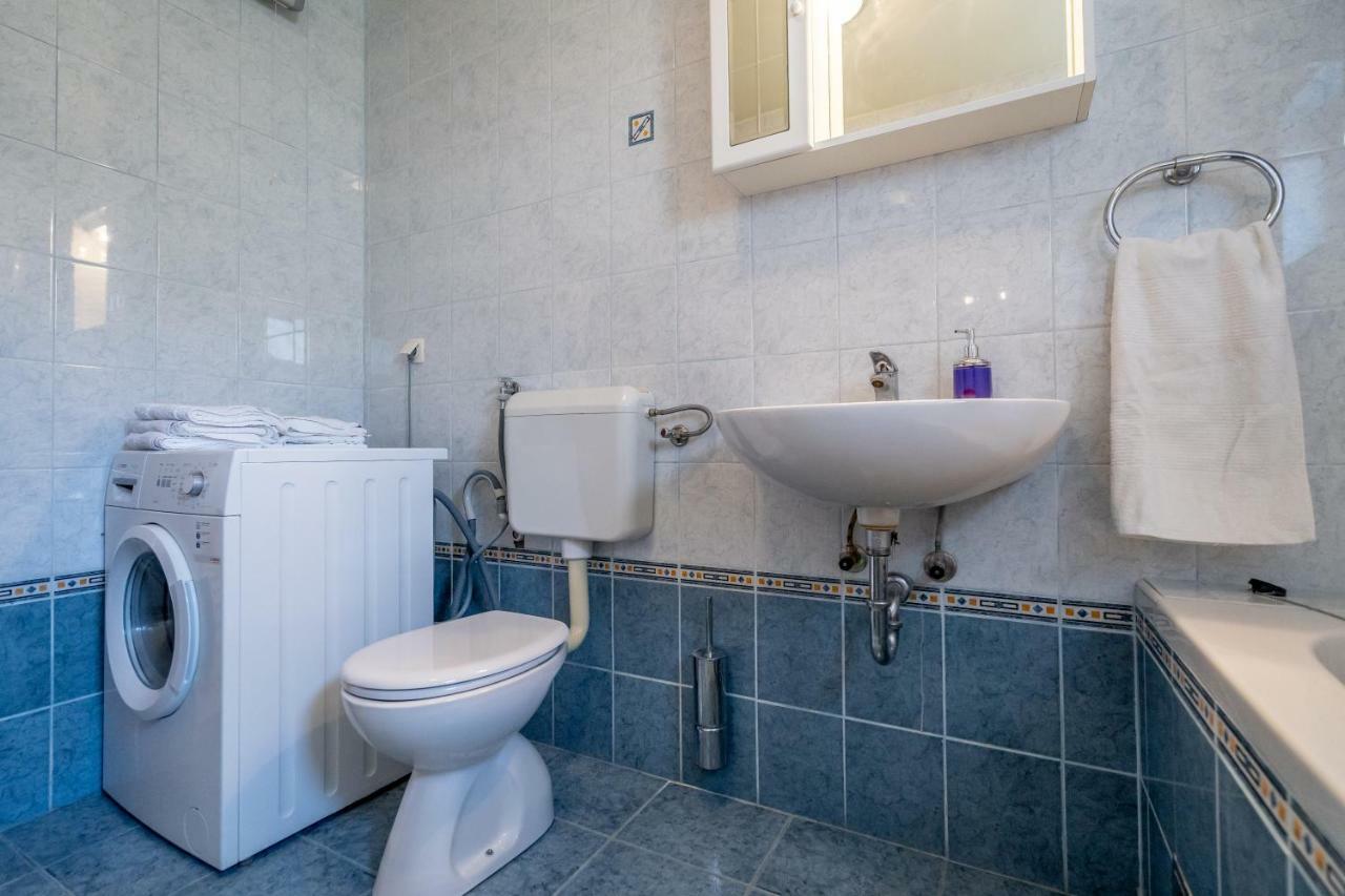 Apartment Matija Подстрана Екстериор снимка